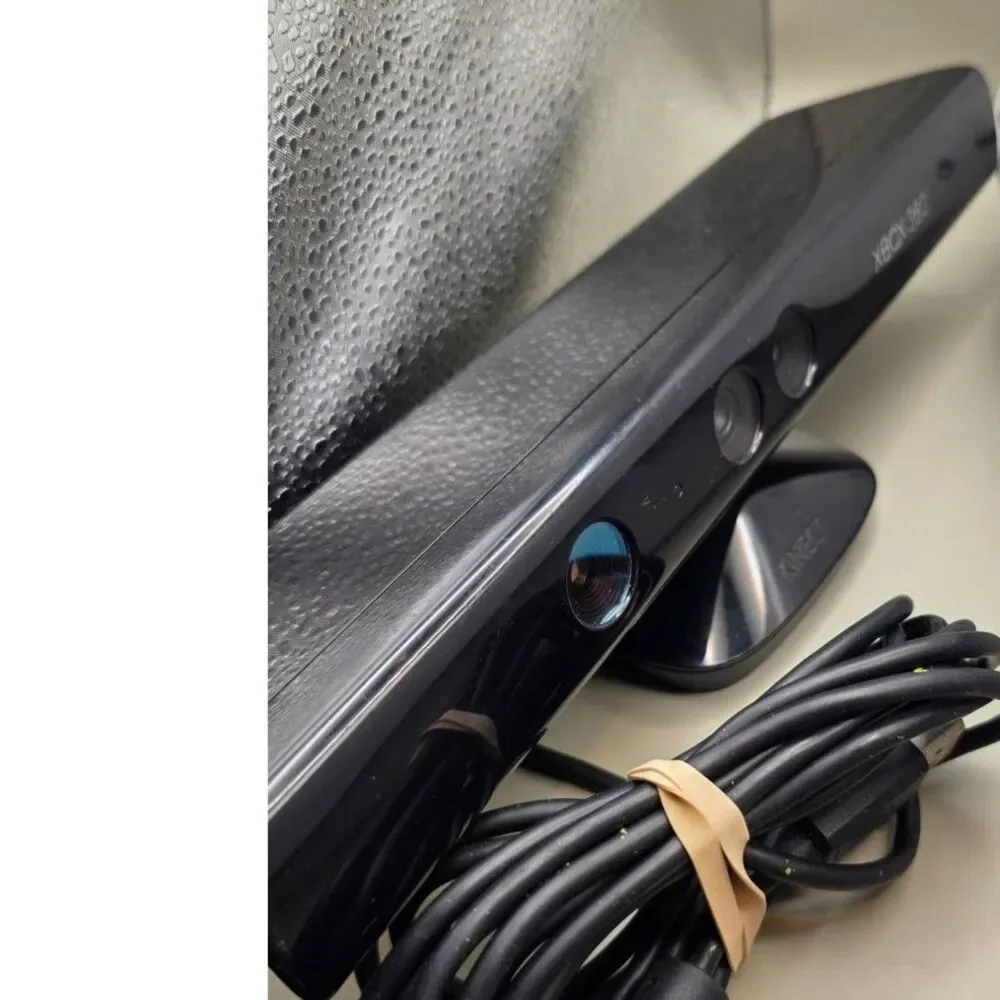 Microsoft Xbox 360 Kinect Sensor Bar OEM Motion Camera Tested & Working/ Cables